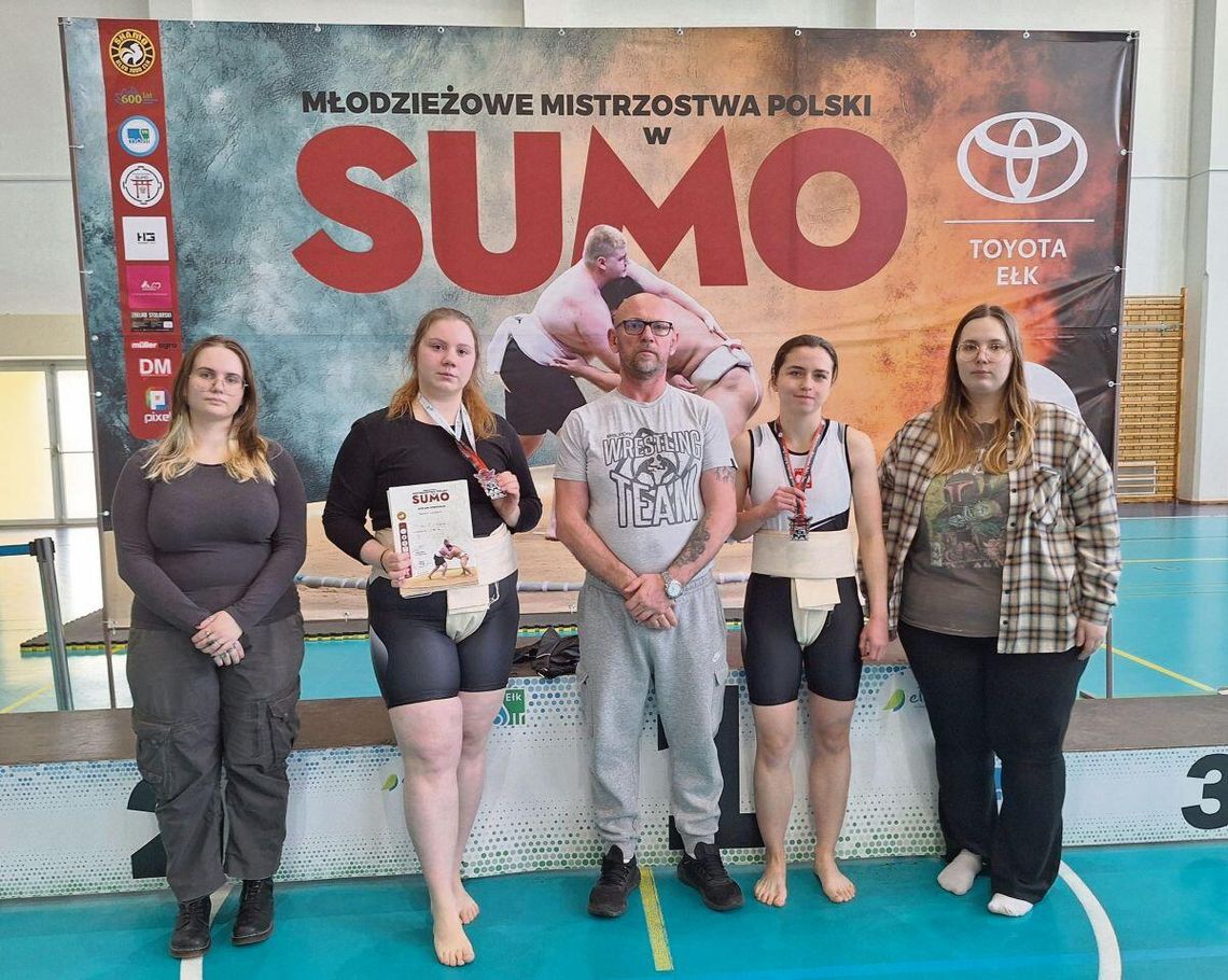 Reprezentantki UKS CSW Lider Zamość, szkolone w tym klubie przez trenerkę Edytę Dudek i trenera Sławomira Dudka, zdobyły trzy brązowe medale.