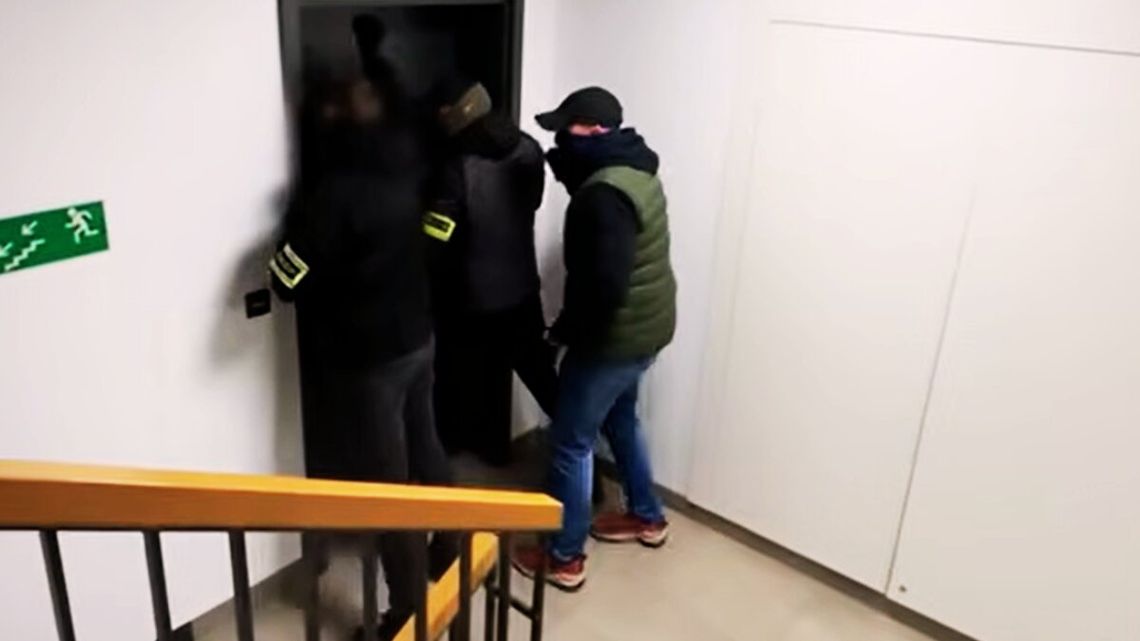 CBŚP rozpracowała i rozbiła groźną grupę przestępczą. Jej członkowie zajmowali się m. in. handlem ludźmi, sutenerstwem, narkotykami i praniem pieniędzy.