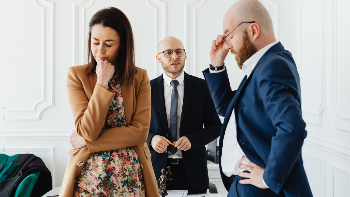 Rozwód bez sądu. Z kolejki do sędziego wypadłaby jedna trzecia par Po rozwód nie trzeba byłoby iść do sądu. Małżeństwo zostałoby unieważnione poza nim. Ministerstwo Sprawiedliwości chce to przekazać innej instytucji.