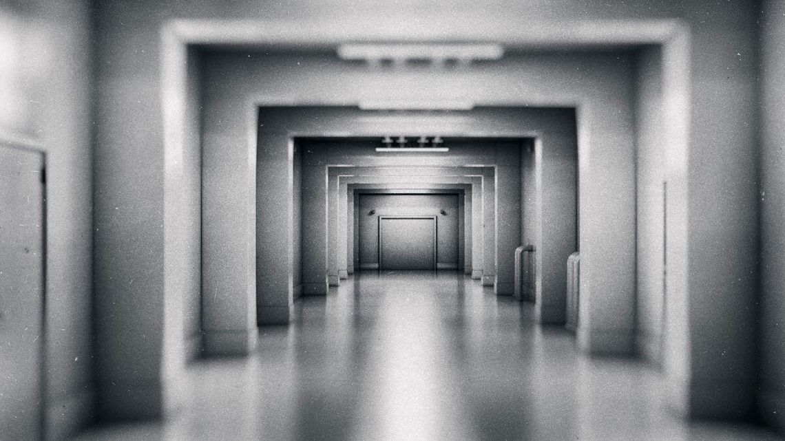 Jeszcze w tym roku mają się zacząć remonty starych schronów w szkołach. Nie we wszystkich, bo w pierwszej kolejności wybudowanych dla uczczenia 1000-lecia państwa polskiego.