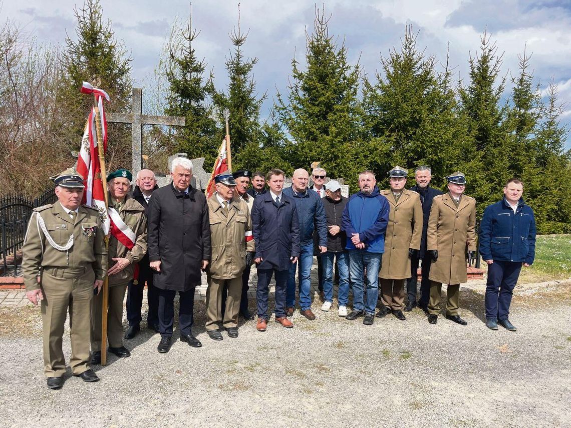 W Skierbieszowie odbyły się obchody upamiętniające 44. rocznicę śmierci majora Józefa Śmiecha ps. „Ciąg” oraz poległych i zmarłych żołnierzy Armii Krajowej Rejonu Skierbieszów.