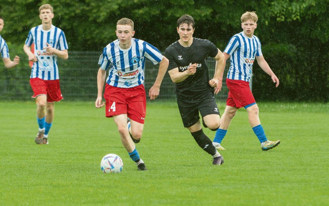 Korona Łaszczów przegrała na własnym stadionie z zagrożoną degradacją do klasy A Olimpią Miączyn 1:3