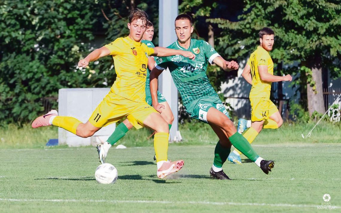 Awans do III ligi Stal Kraśnik zapewniła sobie dopiero w przedostatniej kolejce, choć większość spodziewała się, że nastąpi to zdecydowanie wcześniej.