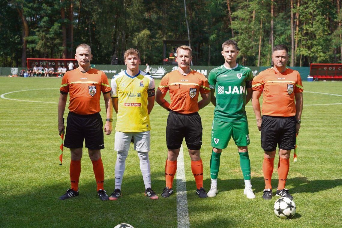 Zespół z Lublina wygrał w Majdanie Starym 3:1 (2:1).