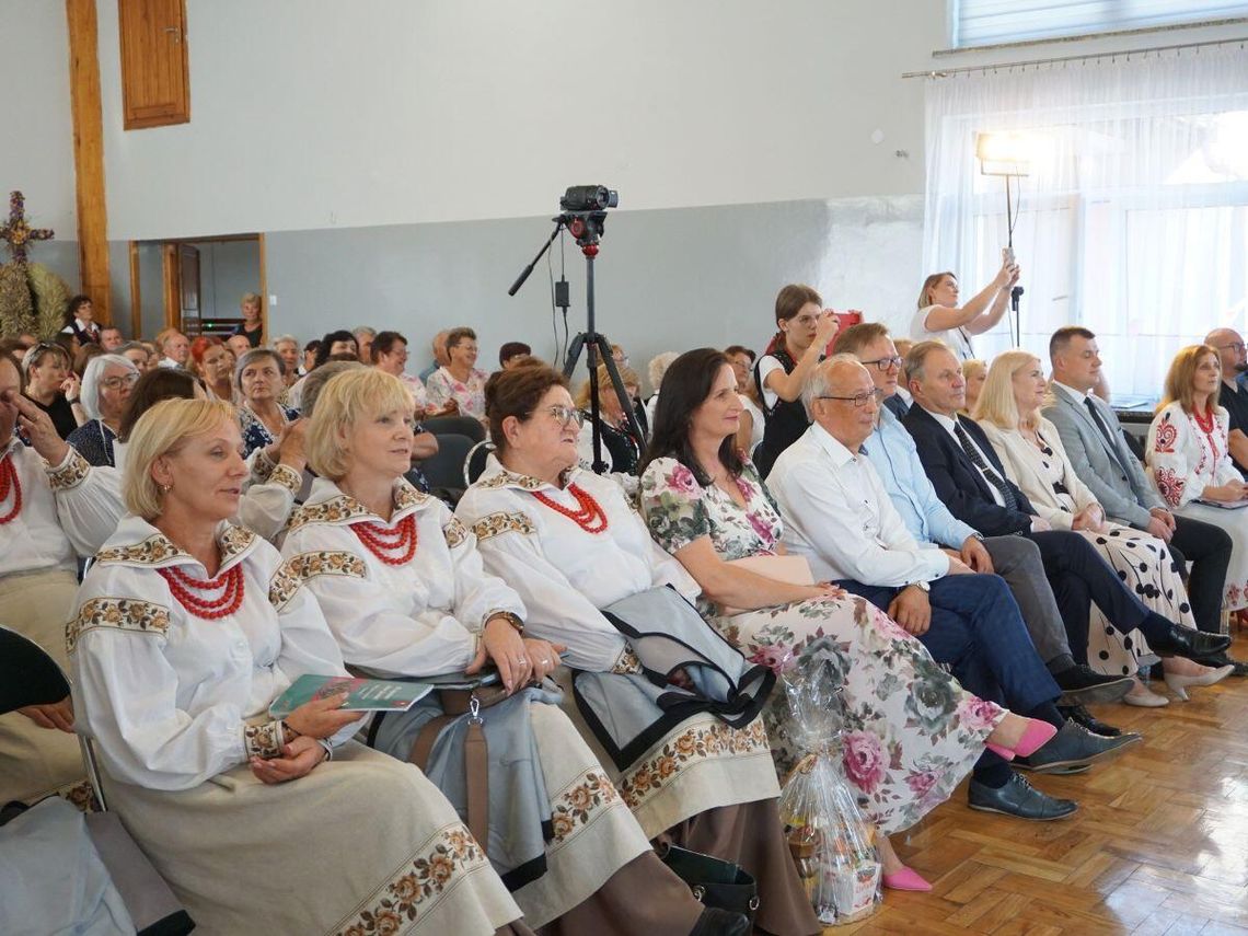 Twórczość Janiny Kowalczuk stała się inspiracją do wspólnego śpiewania i pielęgnowania tradycji.