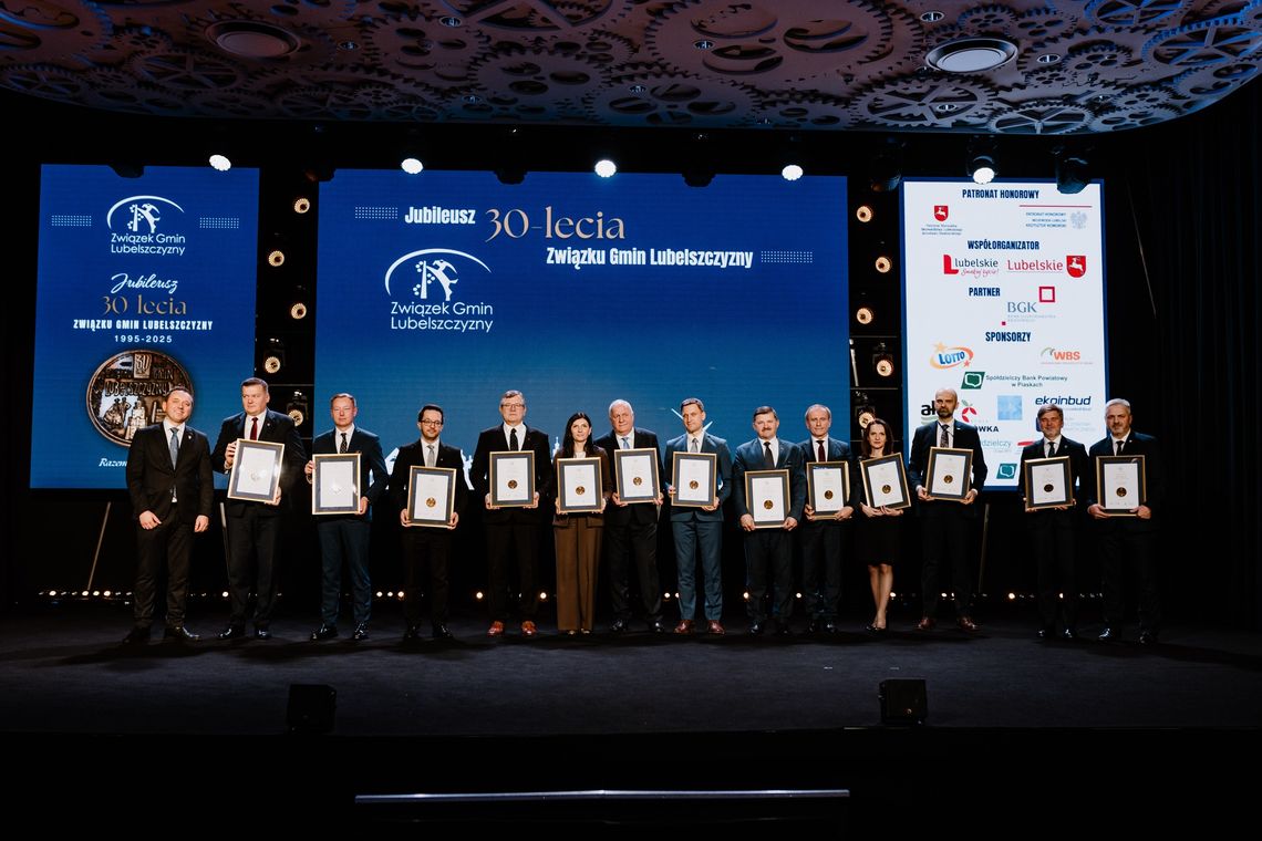 Wyróżnienia zostały przyznane podczas uroczystej gali z okazji 30-lecia związku.