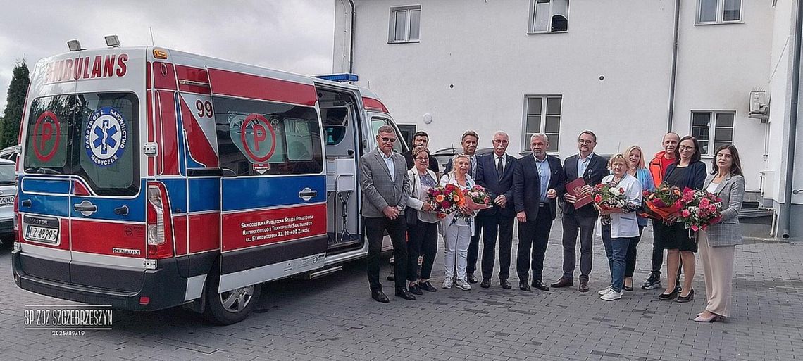 Nowa karetka już jeździ po pacjentów szpitala w Szczebrzeszynie.