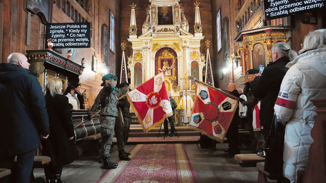 Koło Rejonowe ŚZŻAK Okręg Zamość w Tomaszowie Lubelskim ma nowy sztandar.