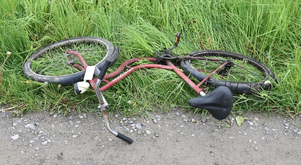 Tajemnicza śmierć rowerzysty. Prokuratura zleciła sekcję zwłok