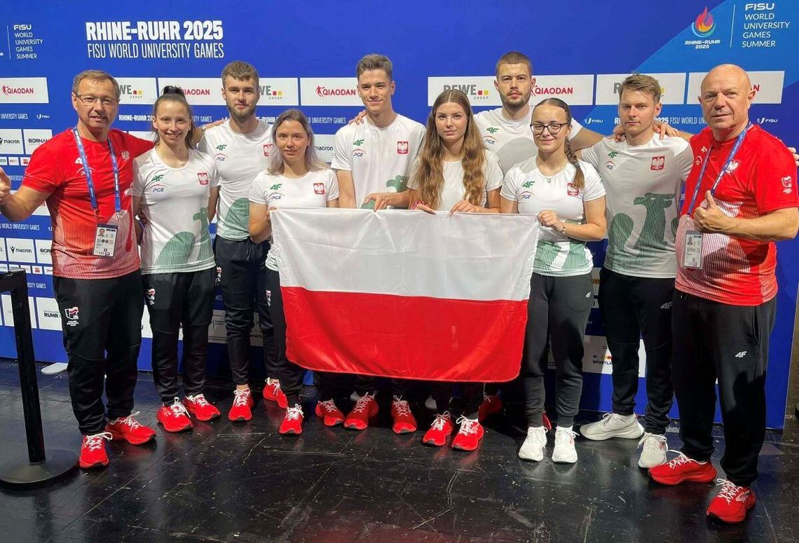 Reprezentacja Polski tenisistów stołowych, złożona z zawodników Akademii Zamojskiej.