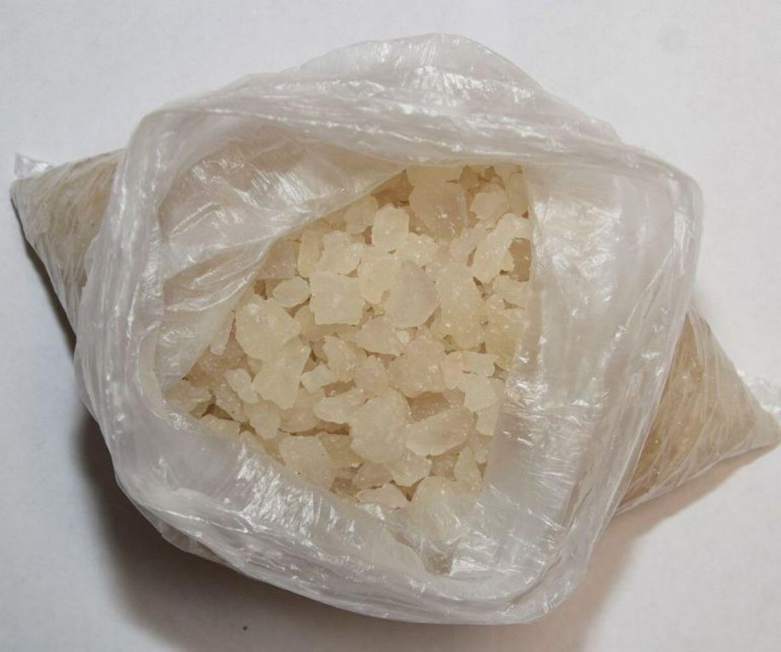 40-latek z Gminy Hrubieszów miał w samochodzie ponad 300 gramów narkotyków, w tym prawdopodobnie mefedronu. Najbliższe 3 miesiące spędzi w areszcie śledczym.