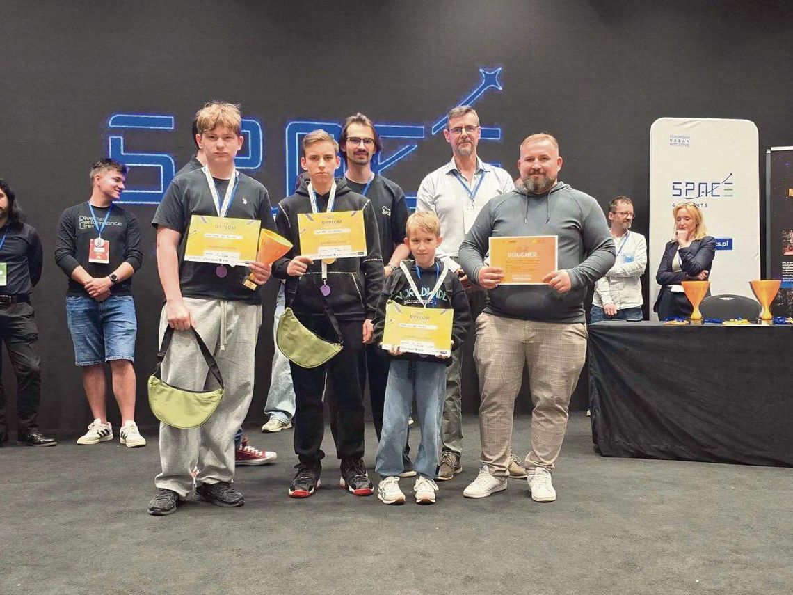 Drużyny Tech-Max SP2 w każdej z kategorii drużyny zdobyły podium.