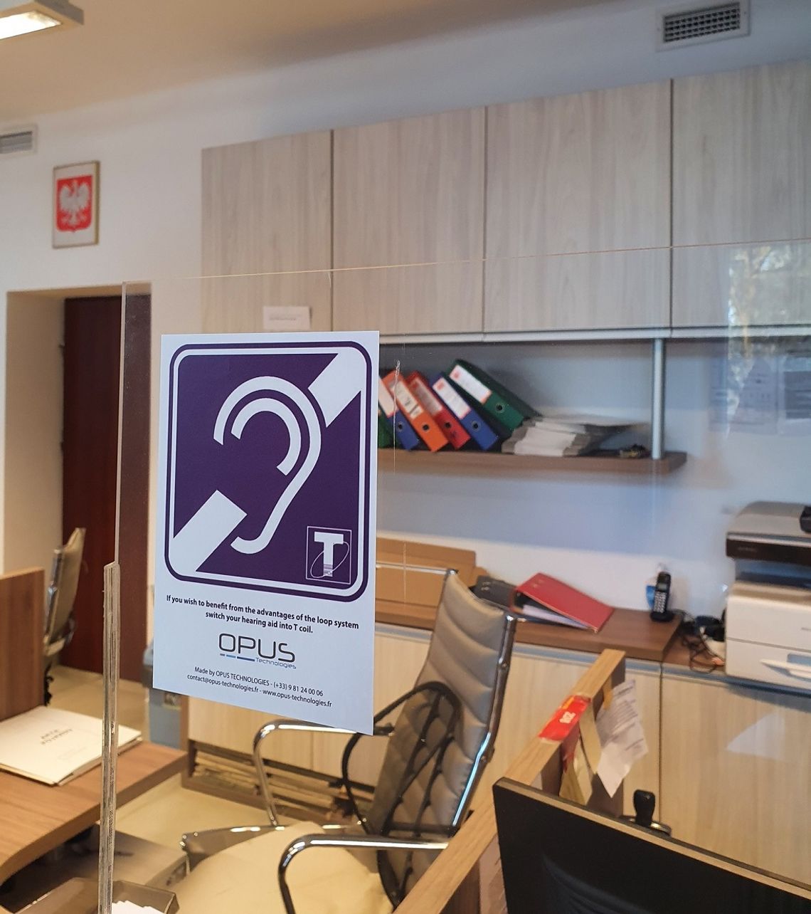 Powiat tomaszowski z myślą o słabosłyszących dokupił pętle indukcyjne. Gdzie zamontowano urządzenia? Powiat tomaszowski z myślą o słabosłyszących dokupił pętle indukcyjne. Gdzie zamontowano urządzenia?