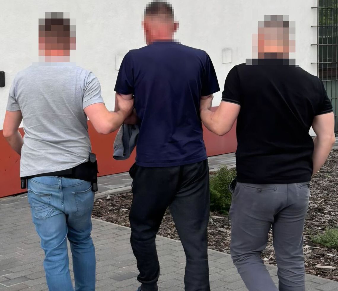 Tomaszów Lub.: Za niepłacone alimenty i nie tylko. Kryminalni zatrzymali 6 poszukiwanych Sześcioro poszukiwanych zatrzymanych. To efekt dwudniowej pracy funkcjonariuszy tomaszowskiej jednostki Policji.