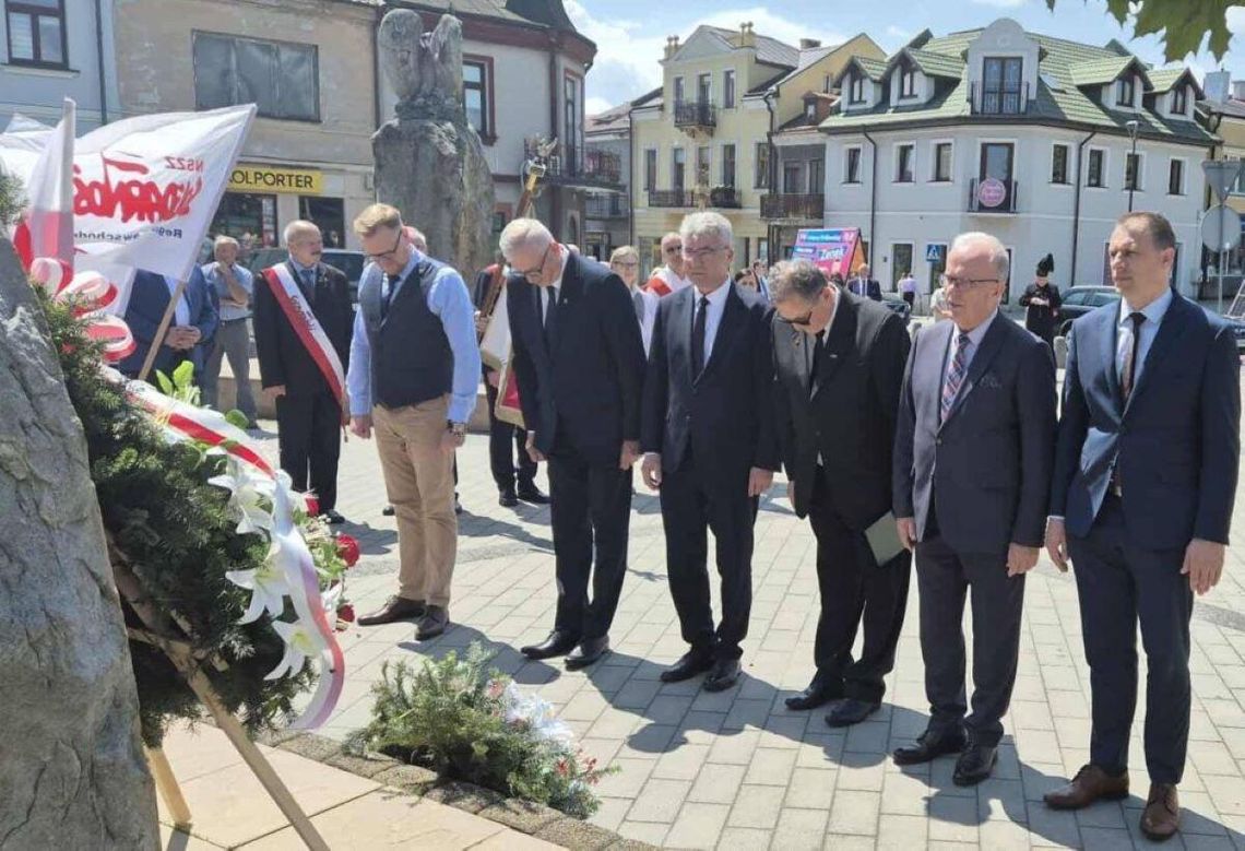W 45. rocznicę strajku w Tomaszowie Lubelskim w mieście odbyły się uroczystości.