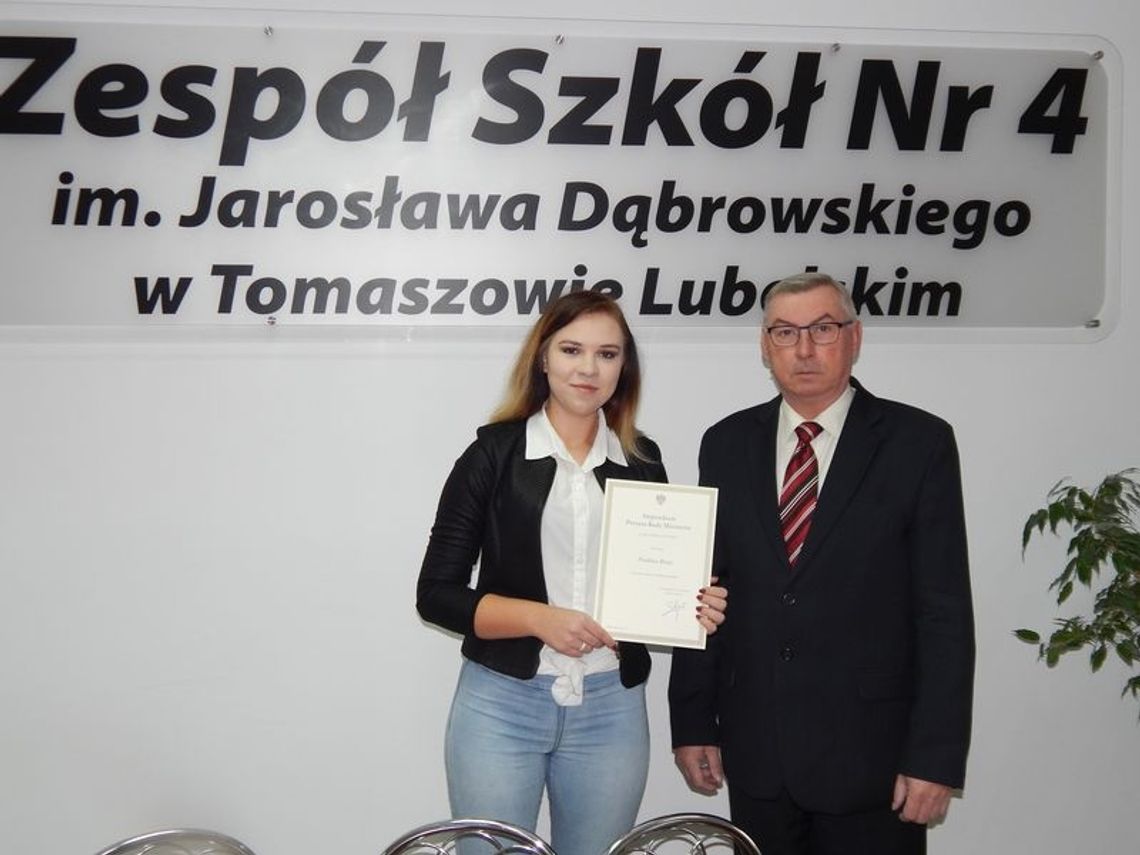 Tomaszów Lubelski: Paulina Borys z ZS nr 4 stypendystką Prezesa Rady Ministrów
