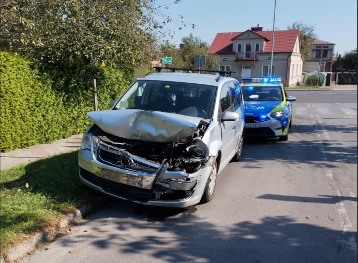 Do zdarzenia doszło na ul. Lwowskiej w Tomaszowie Lubelskim. Obaj kierujący byli trzeźwi.