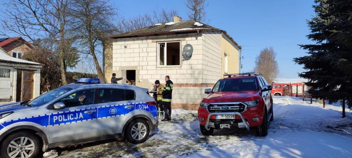 Tragiczny pożar domu w gminie Jarczów. Na łóżku znaleziono częściowo spalone ciało