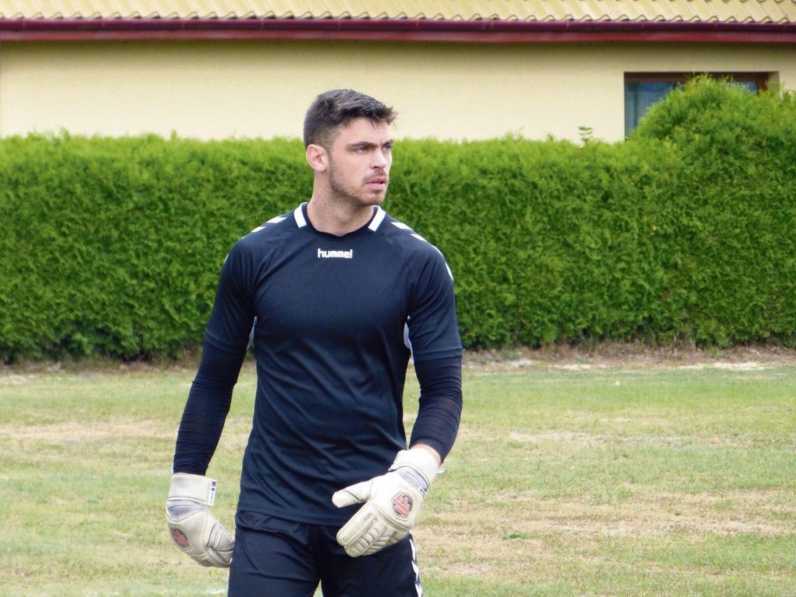 Bramkarz Kacper Berbecki znów opuścił zespół Pogoni 96 Łaszczówka.