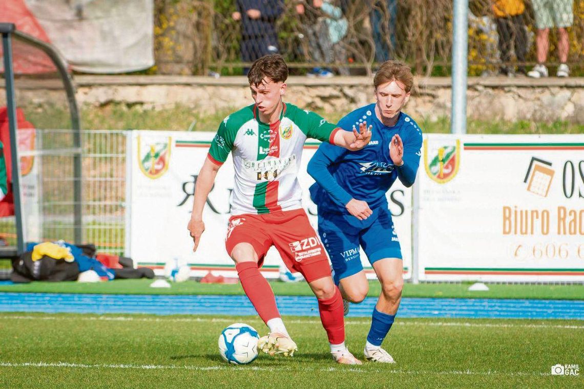 W dwudziestej pierwszej kolejce rozgrywek świetną serię Hetmana Zamość przerwała Łada Biłgoraj.