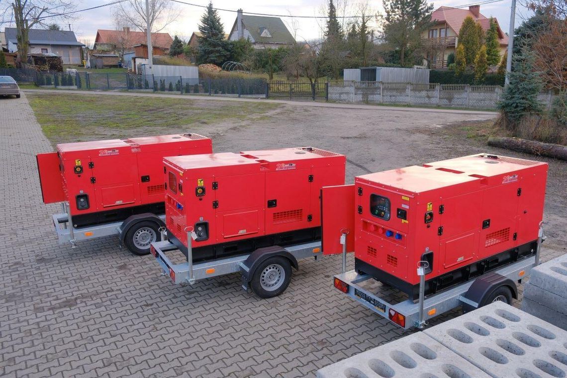 Gmina Uchanie zakupiła trzy nowe mobilne agregaty prądotwórcze.
