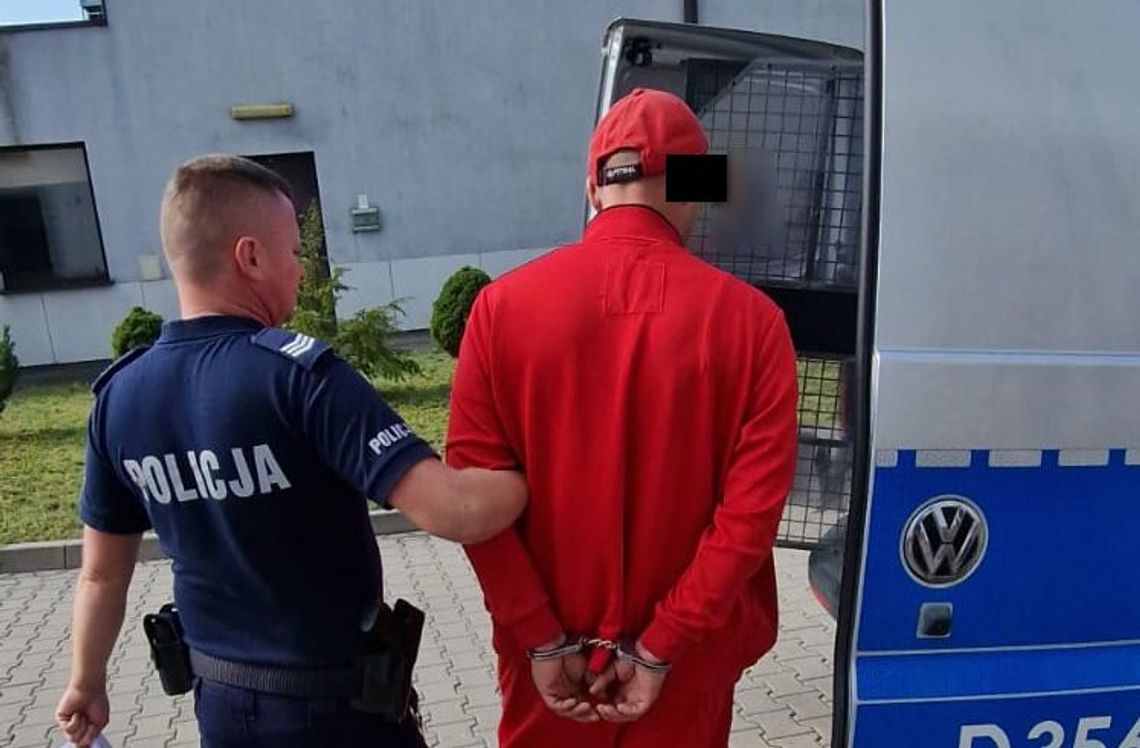 Ujęto ponad setkę poszukiwanych, tomaszowscy policjanci - troje