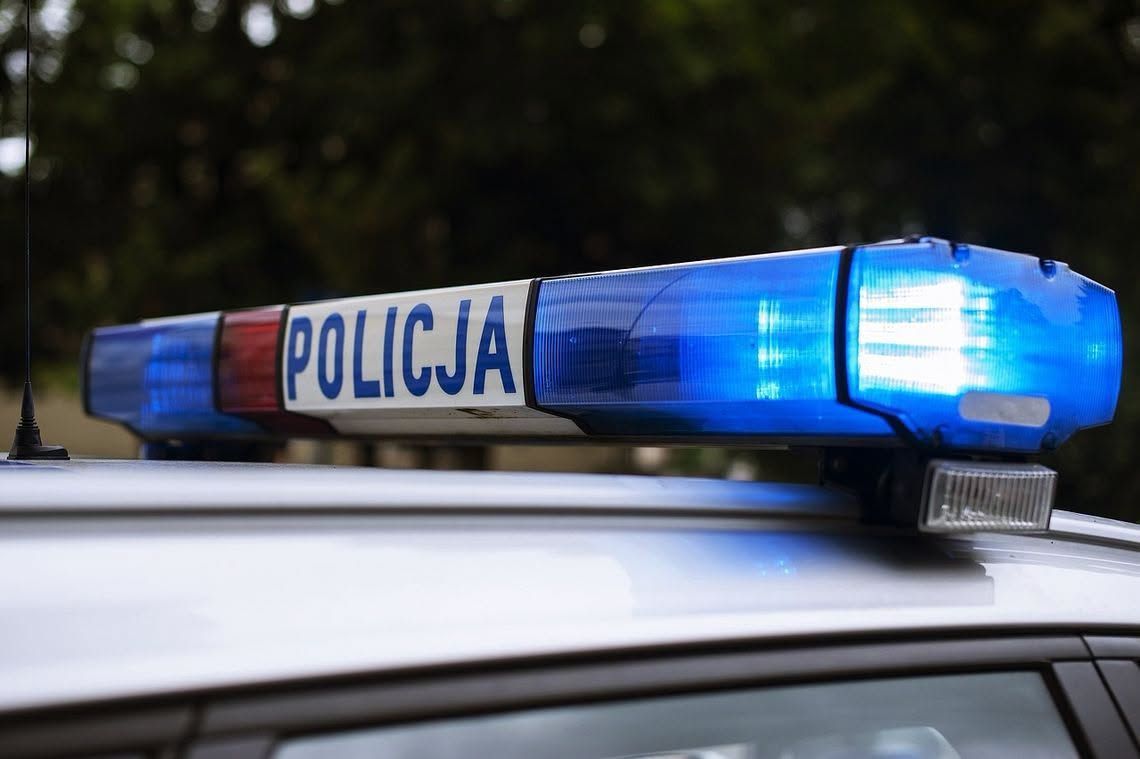 W bloku przy ul. Bema w Zamościu znaleziono dwa ciała w stanie rozkładu W bloku przy ul. Bema w Zamościu znaleziono dwa ciała w stanie rozkładu.