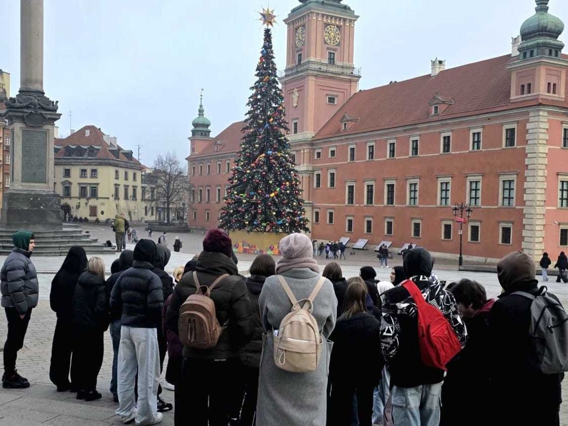 Liceum Ogólnokształcące TEB Edukacja w Zamościu już w pierwszym roku funkcjonowania szkoły otrzymało fundusze z programu ministerialnego „Wyjście z klasą”.
