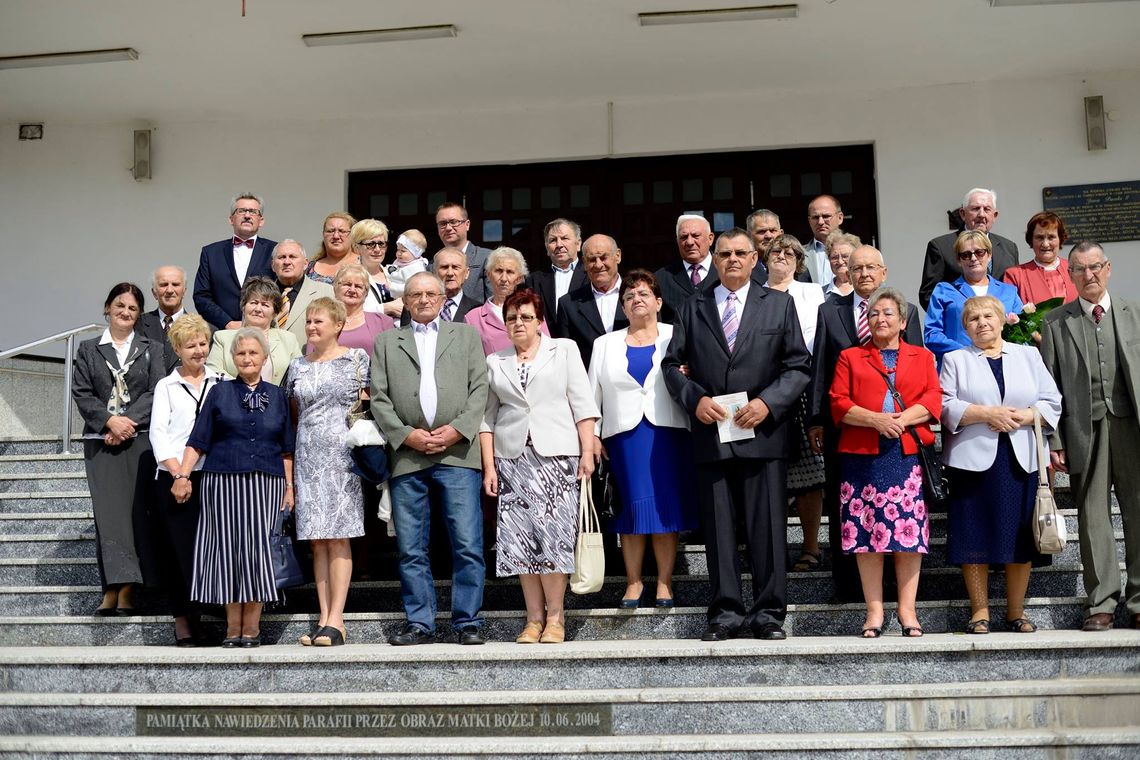 Werbkowice: Przeżyli razem ponad pół wieku. Obchodzili złote i diamentowe gody (ZDJĘCIA)