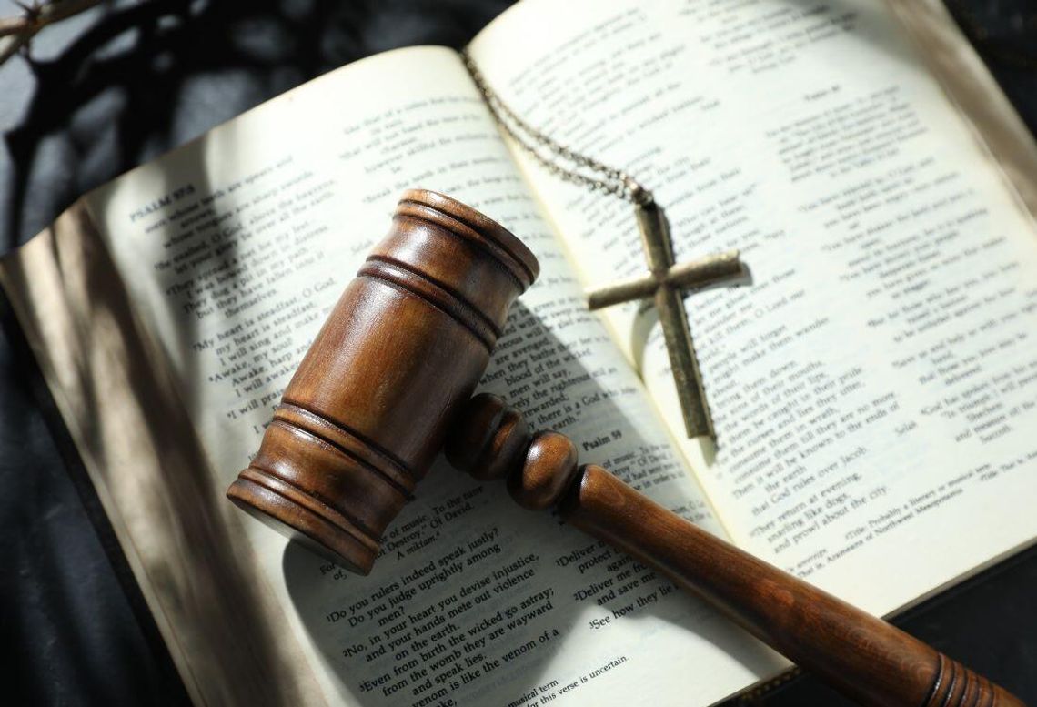 Więzienie za obrazę uczuć religijnych do likwidacji? W tle wyrok w sprawie Dody