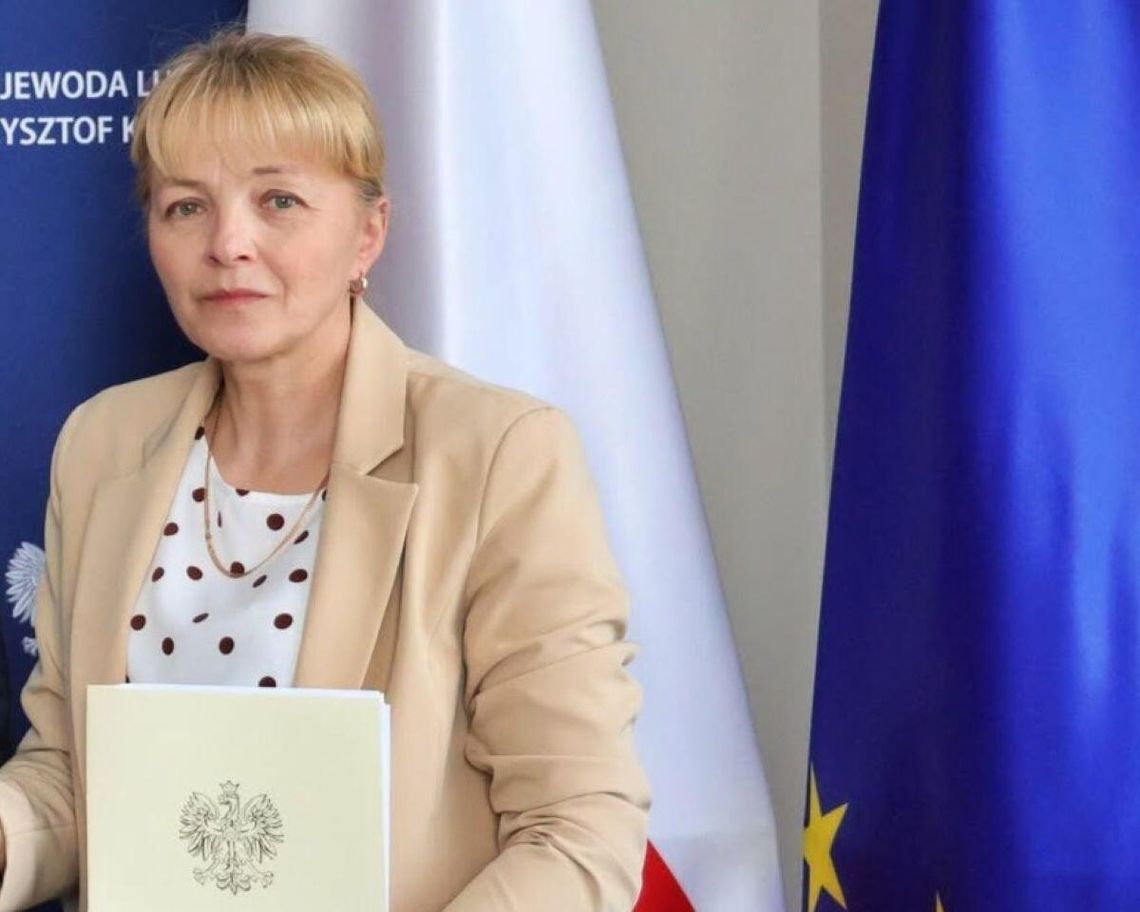 Wójt Tomaszowa Lubelskiego bez absolutorium. Kolejny rok opozycja jest na „nie” Wójt Marzena Czubaj-Gancarz nie otrzymała od radnych ani wotum zaufania, ani absolutorium z tytułu wykonania budżetu za rok 2025.
