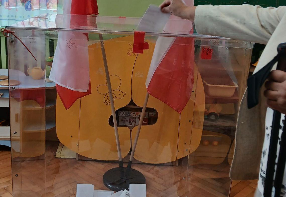 Wybory prezydenckie 2025. Prawie cała gmina Tarnawatka zagłosowała na Nawrockiego Sprawdź, jak w drugiej turze głosował Tomaszów Lubelski i powiat tomaszowski.