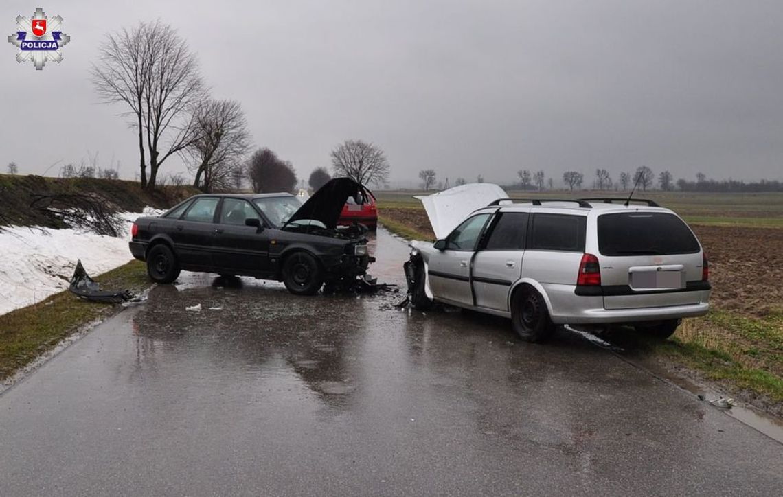 Wypadek między Elizówką a Turobinem. Audi zderzyło się z oplem