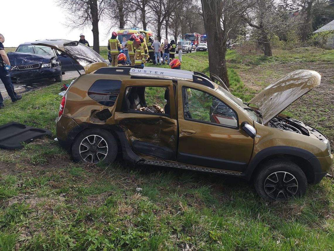 Policja wyjaśnia okoliczności niedzielnego (8 kwietnia) wypadku na DW-850 w Wożuczynie.