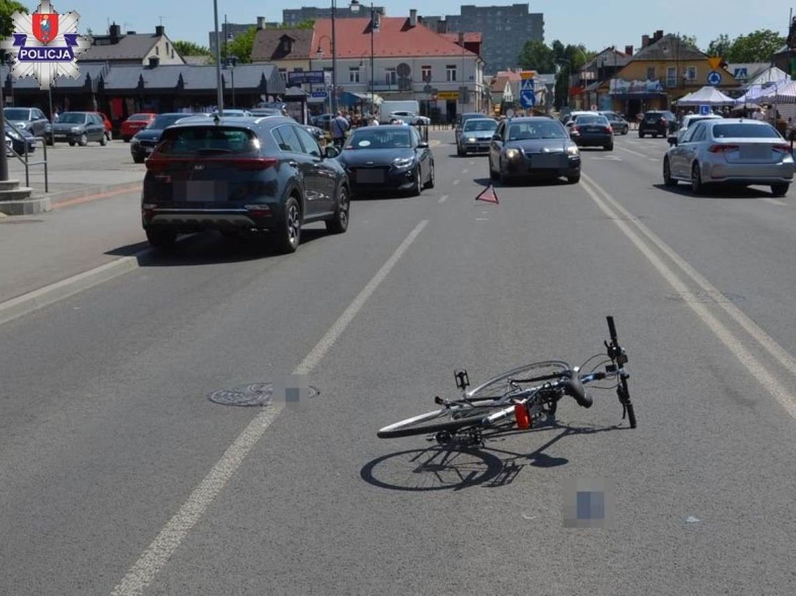 Wypadek na przejeździe w Zamościu. Ucierpiał rowerzysta