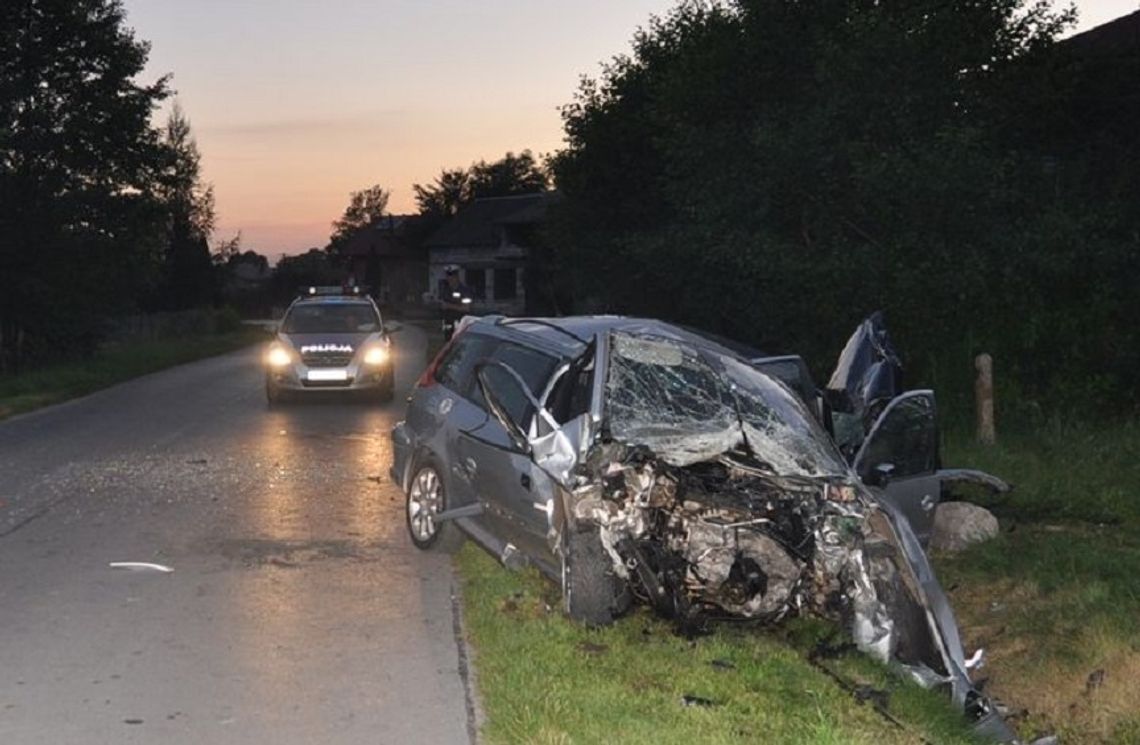 Wypadek w Potoku Górnym. Volkswagen zderzył się z peugeotem. Ciężko ranna 30-latka