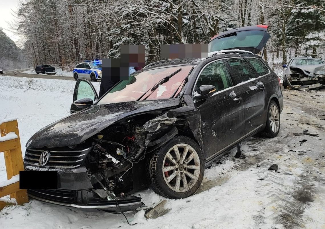 Wypadek z udziałem dwóch pojazdów w Tomaszowie Lubelskim.