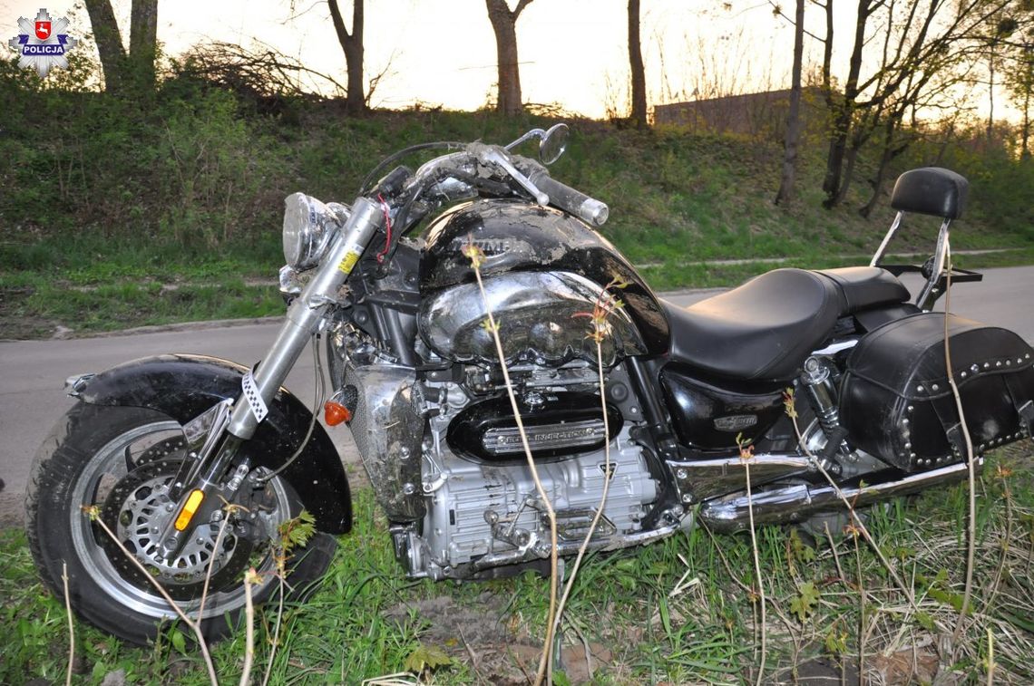 Wypadek w Wożuczynie Cukrowni. Motocyklista uderzył w drzewo