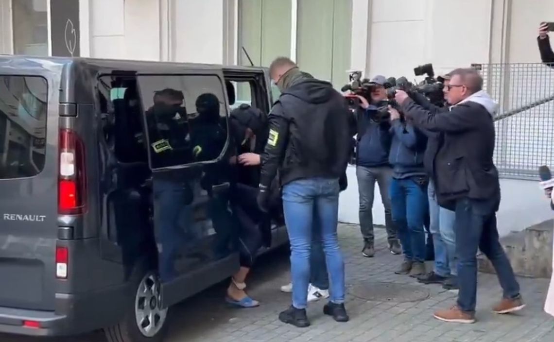 Jeszcze w piątek sąd zdecyduje o tymczasowym aresztowaniu Mieszka R. Student prawa zabił pracownicę Uniwersytetu Warszawskiego i zranił poważnie ochroniarza.