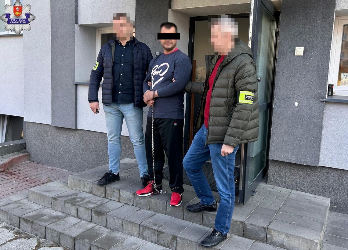 Krasnostawscy kryminalni zatrzymali 31-latka z gminy Kraśniczyn. Mężczyzna w prokuraturze usłyszał zarzut zabójstwa i będzie odpowiadał w warunkach recydywy. Grozi mu teraz kara dożywotniego pozbawienia wolności.