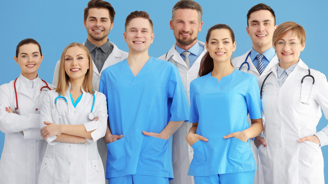 Od 1 lipca medykom wzrosną wynagrodzenia. Najbardziej lekarzom ze specjalizacją.