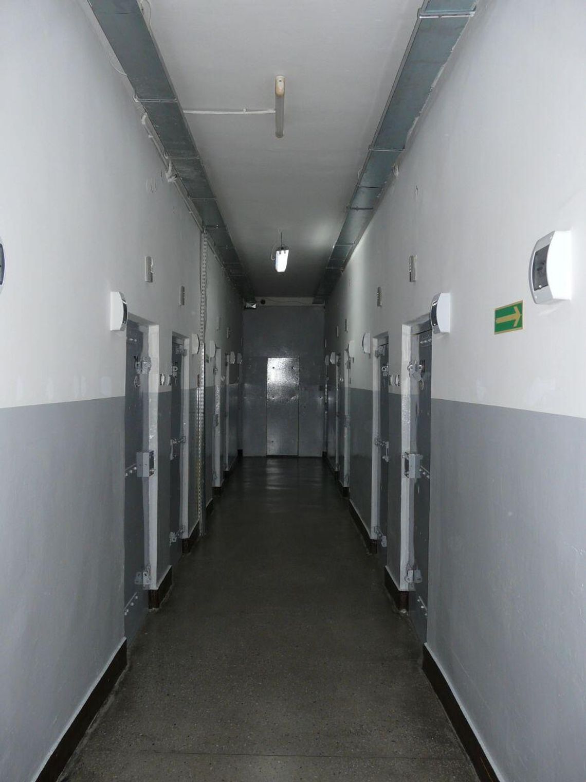 Sąd Rejonowy w Zamościu postanowił tymczasowo aresztować na trzy miesiące nauczyciela jednej z zamojskich szkół podstawowych.