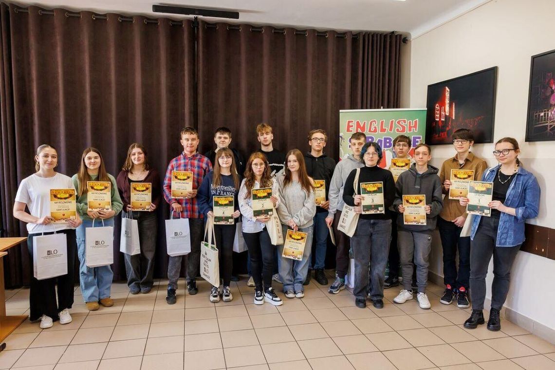 W II LO w Zamościu odbył się finał turnieju Scrabble Challenge.