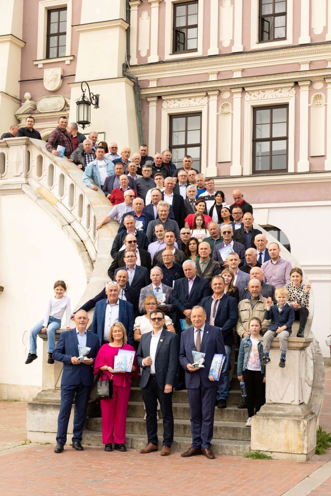 Jubileusz 30-lecia rejestracji wzorca gołębia zamojskiego wysokolotnego stał się okazją do zorganizowania Gali Gołębia Zamojskiego Wysokolotnego.