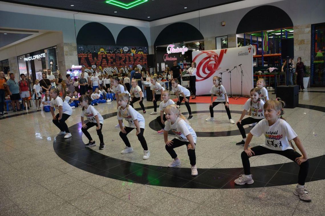 Wielki finał 11. edycji akcji Kilometry Dobra odbył się 20 września w Galerii Twierdza i był połączony z występami dzieci i młodzieży.