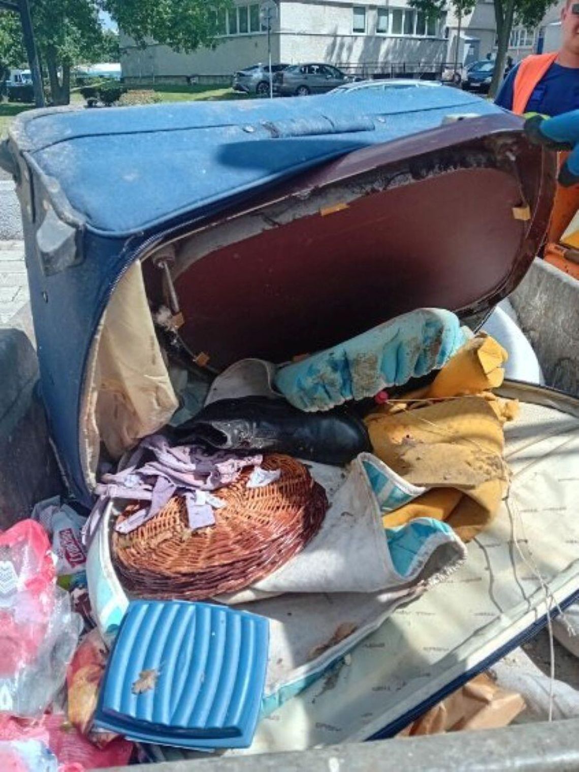 Takie "kwiatki" ujawniono podczas kontroli. Zarządy spółdzielni i wspólnot mieszkaniowych, w tym SM im. Jana Zamoyskiego, podkreślają, że wprowadzenie odpowiedzialności zbiorowej jest moralnie niezrozumiałe.