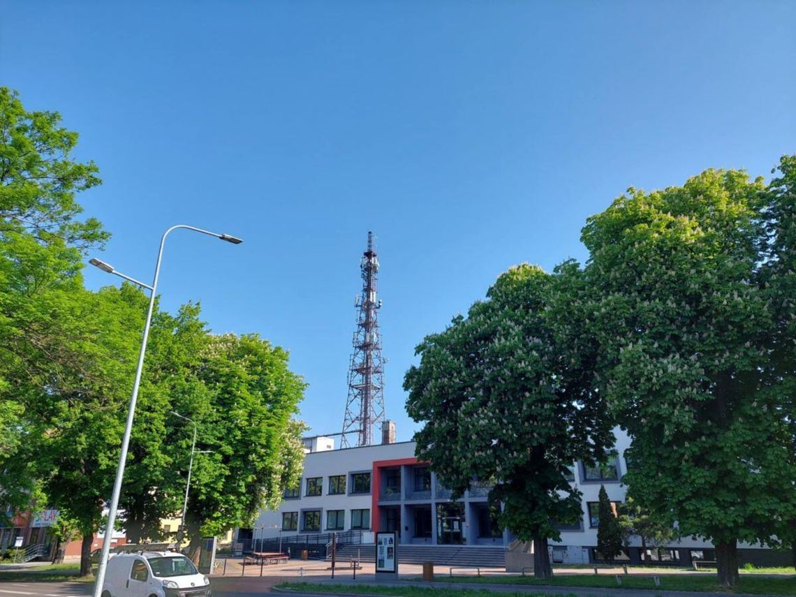 Nie żyje mężczyzna, który 19 maja skoczył z masztu w Zamościu.