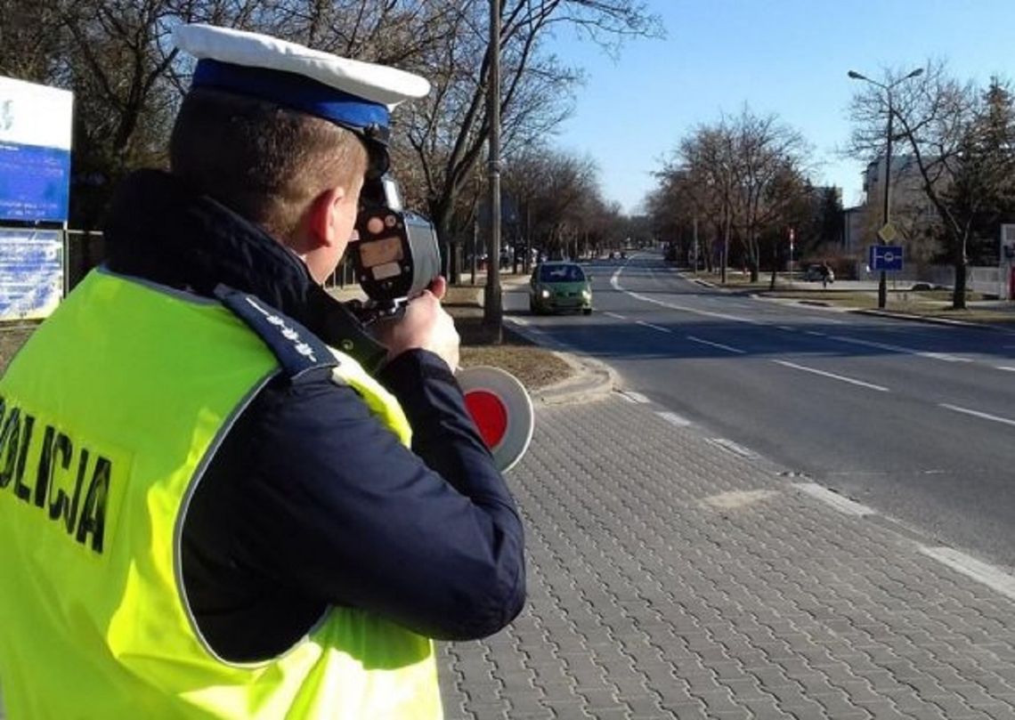 Zamość: Miał za ciężką nogę i zakaz, który zlekceważył. Teraz ma mandat, punkty i sprawę w sądzie