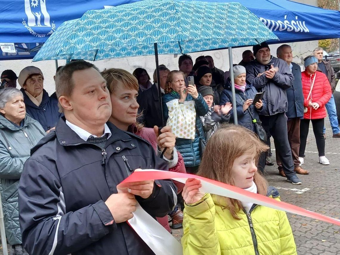 Zamość: Na Orlicz-Dreszera po wsparcie i rehabilitację 24 października odbyło się uroczyste oddanie do użytku wyremontowanego budynku przy ul. Orlicz-Dreszera 10 w Zamościu.