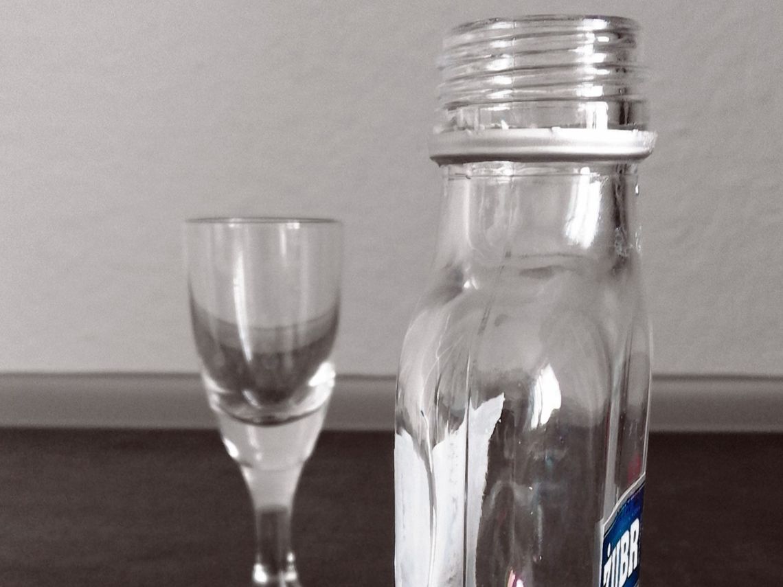 Zamość na razie bez prohibicji. Będą konsultacje społeczne Według naszych obliczeń, przeciętny mieszkaniec Zamościa w ciągu 6 miesięcy wydał na małpki 5,16 zł.